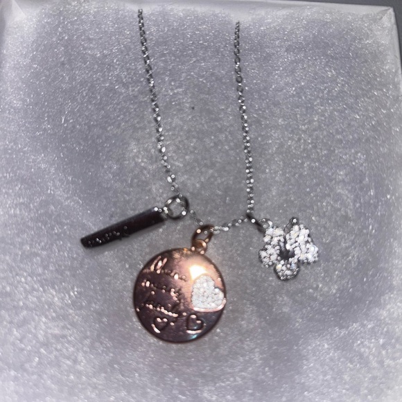 Disney Ohana means Family necklace - Picture 3 of 5